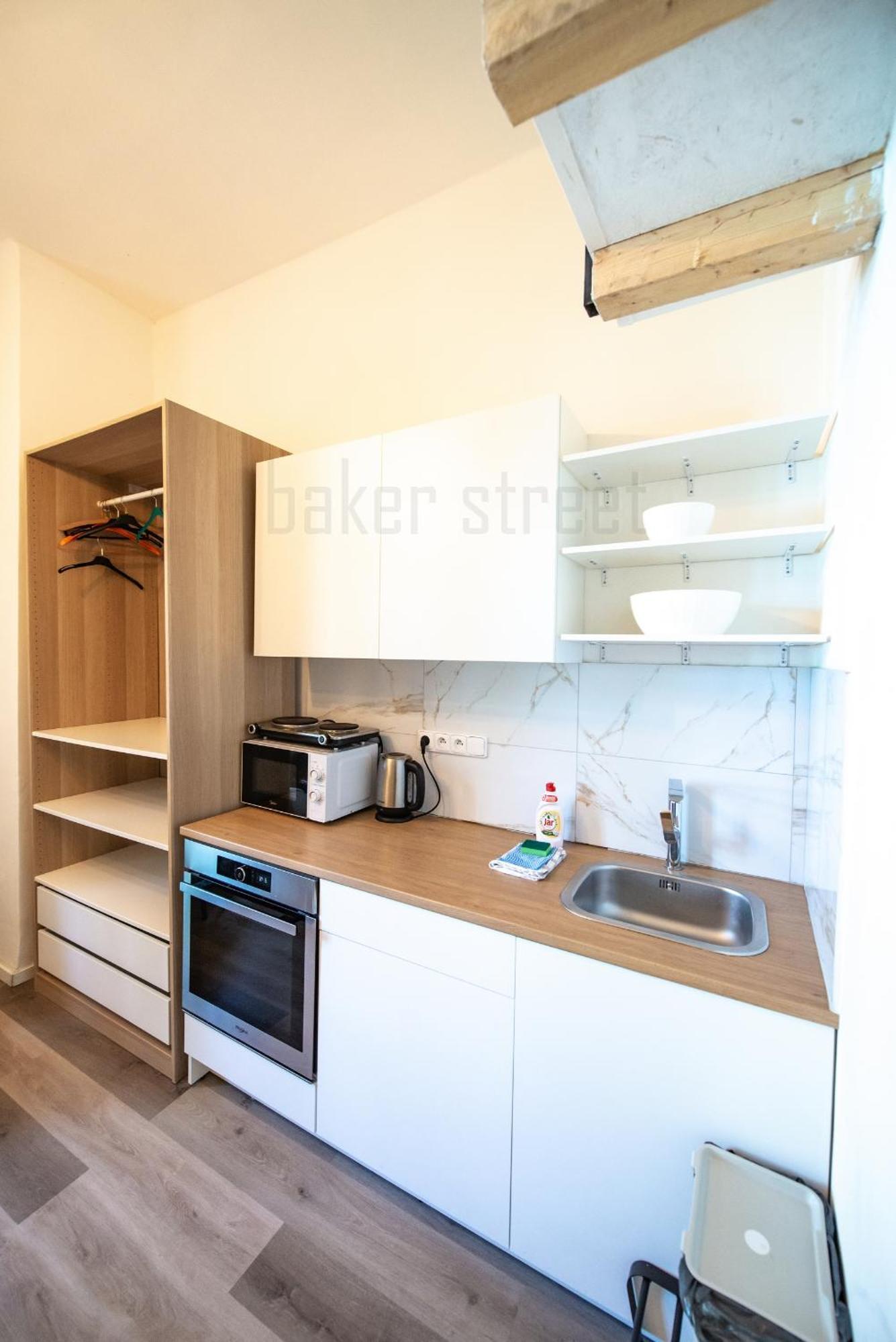 Storey Apartment Close To Metro Palmovka ปราก ภายนอก รูปภาพ